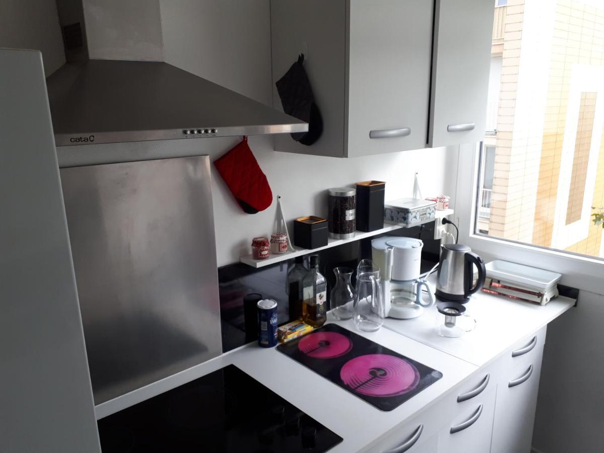 Chrismarie - Appartement Chaleureux Et Bien Situe - Parking Et Wifi Gratuits Mont-Saint-Aignan Exteriör bild